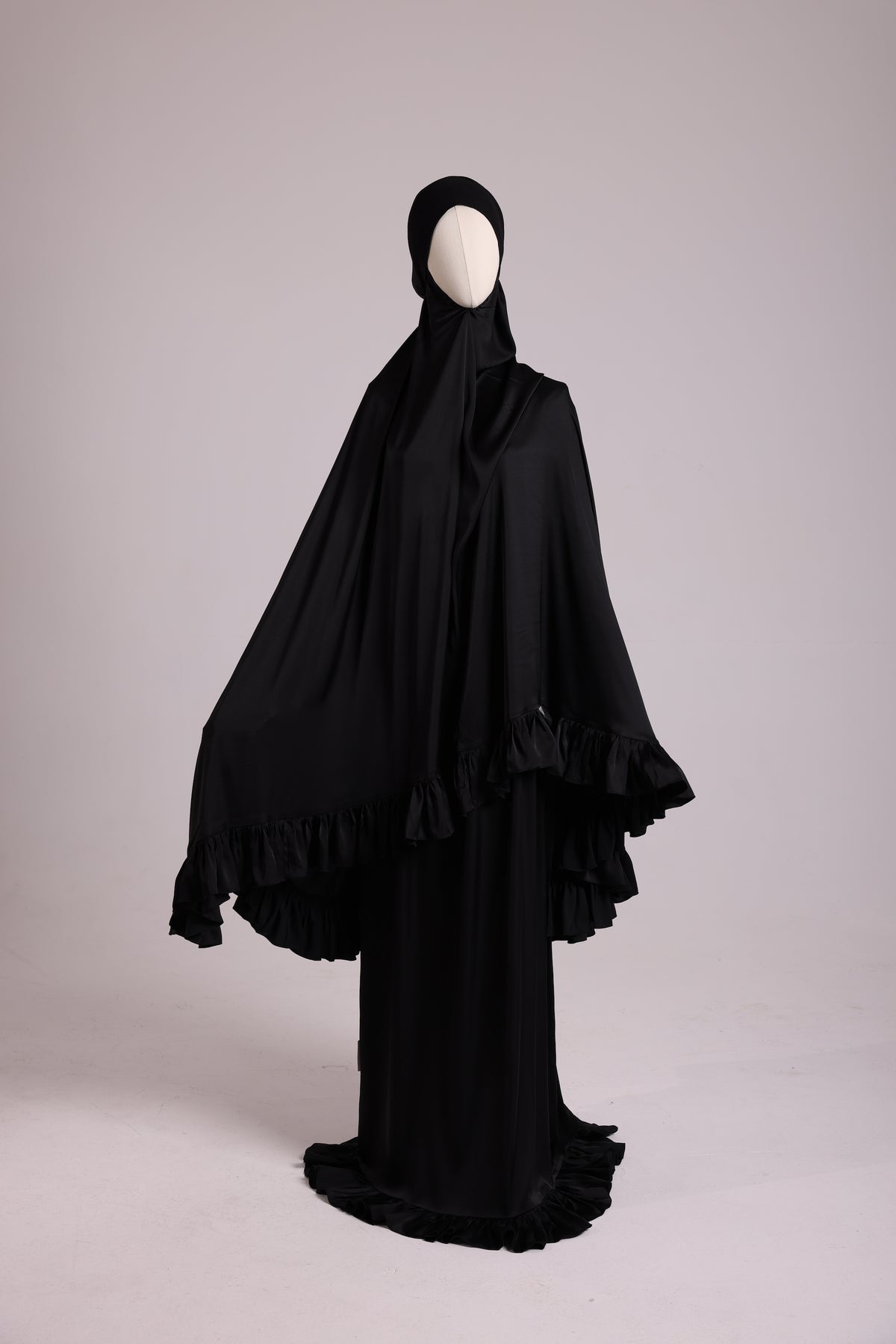 Jamila in Satin Black